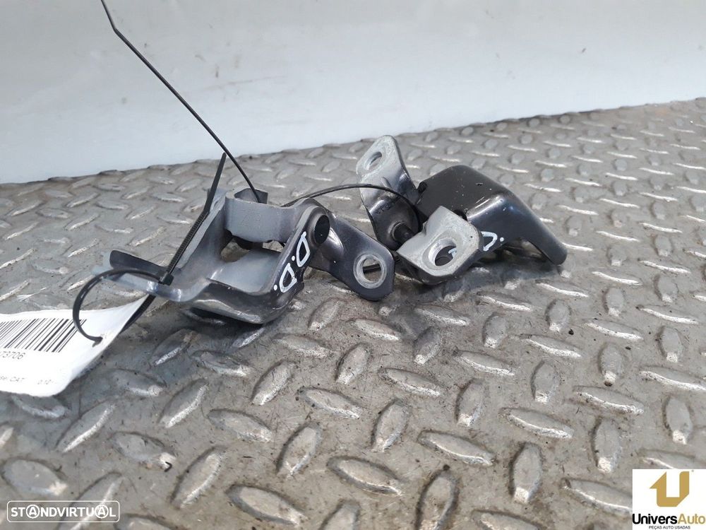 DOBRADIÇA DA PORTA MAZDA 6 SEDÁN - 1