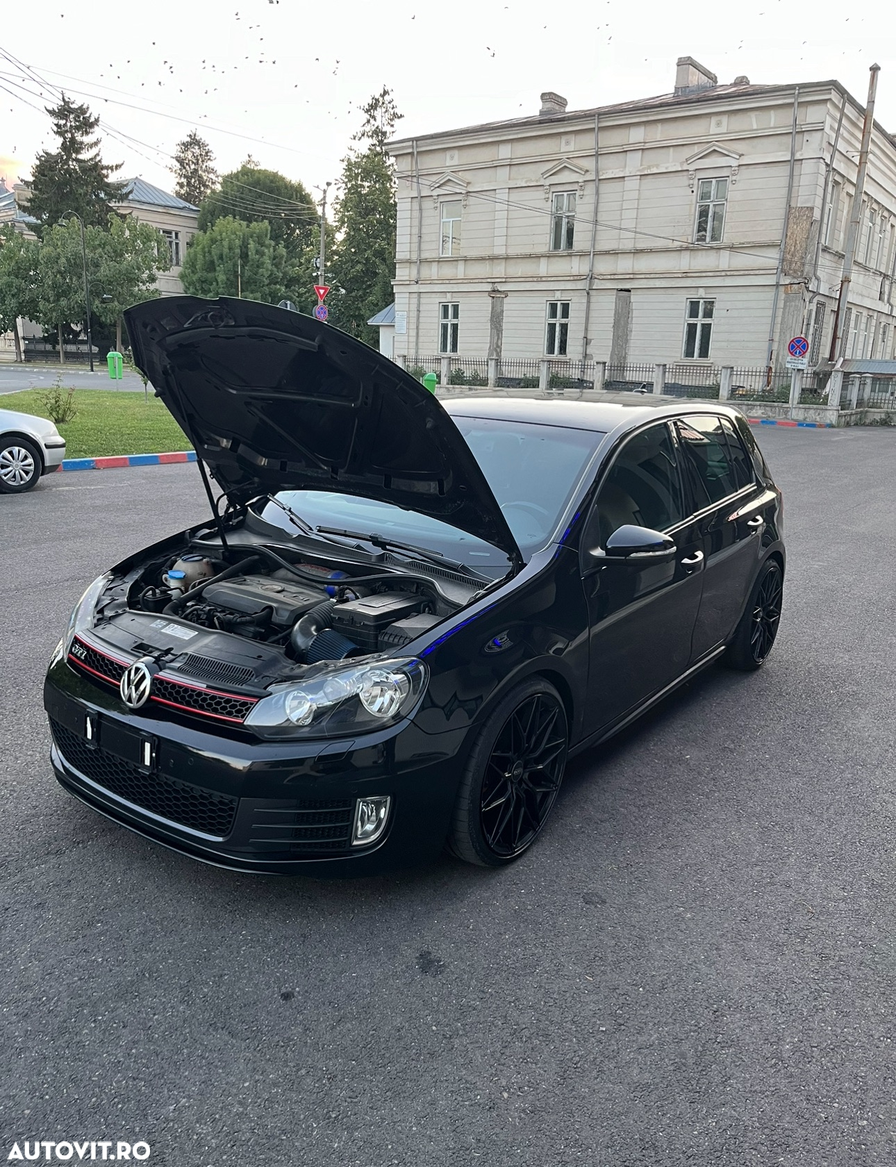 Volkswagen Golf 2.0 GTI DSG - 5