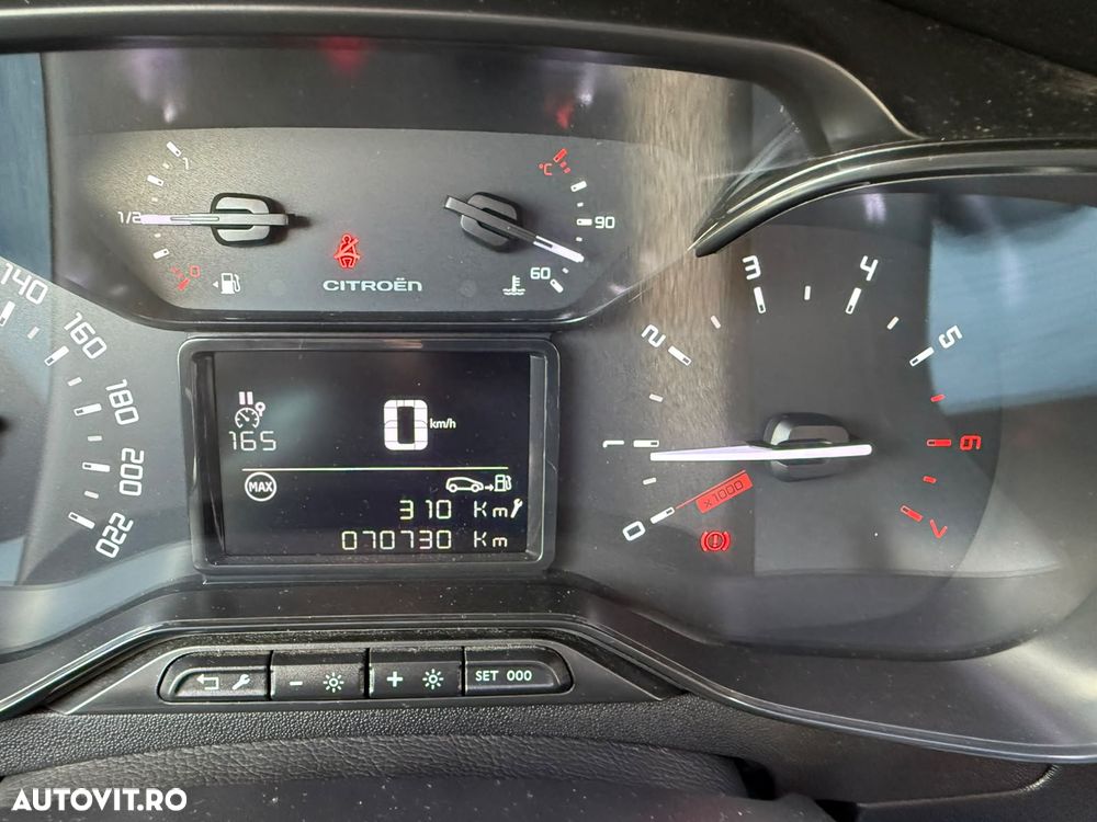 Citroën C3 1.2 PureTech S&S BVM5 Shine - 27