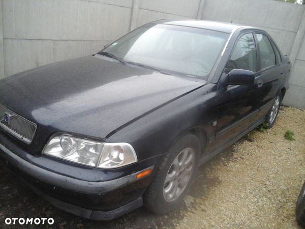 VOLVO S40 Z 1999ROKU 1,9TD W CAŁOŚCI LUB NA CZĘŚCI