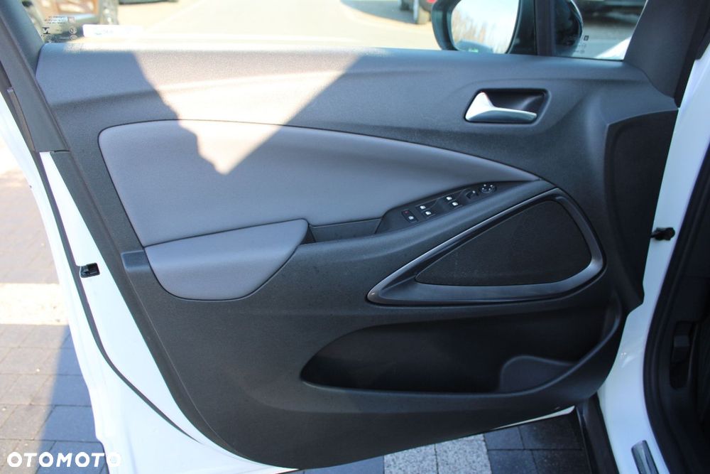 Opel Crossland X - 20