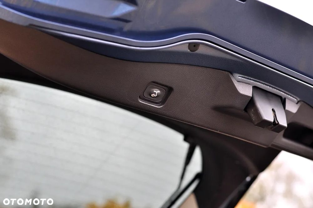 Ford Mondeo 2.0 EcoBlue Titanium - 15