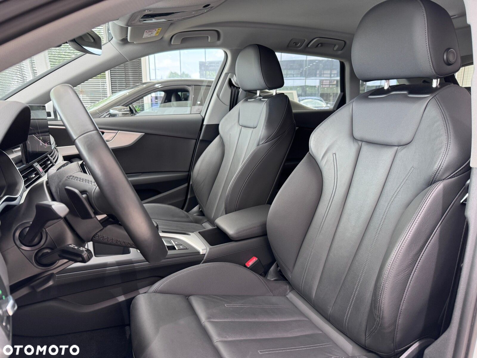 Audi A4 Allroad - 10