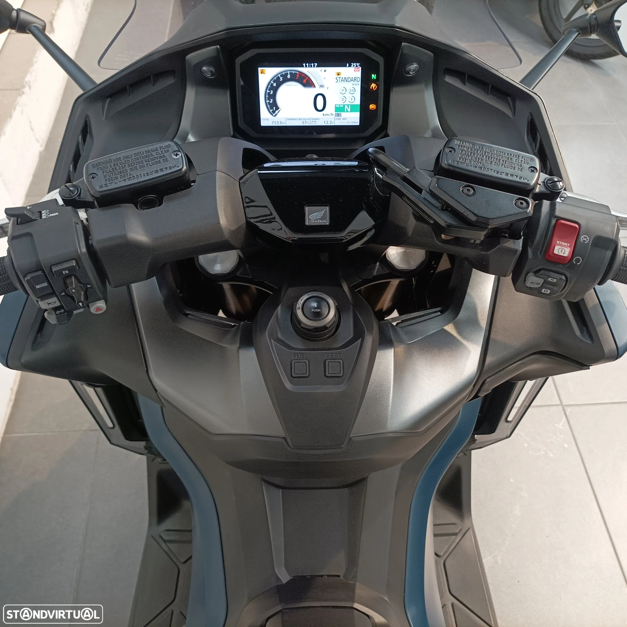 Honda Forza 750 - 8