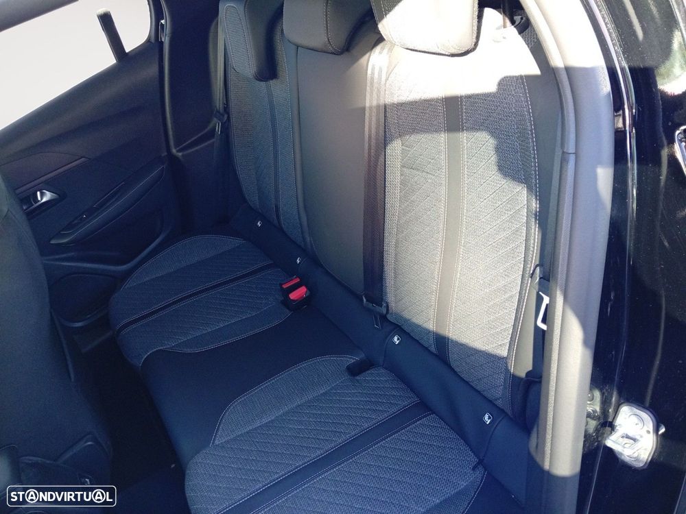 Peugeot 208 1.2 PureTech Allure - 13