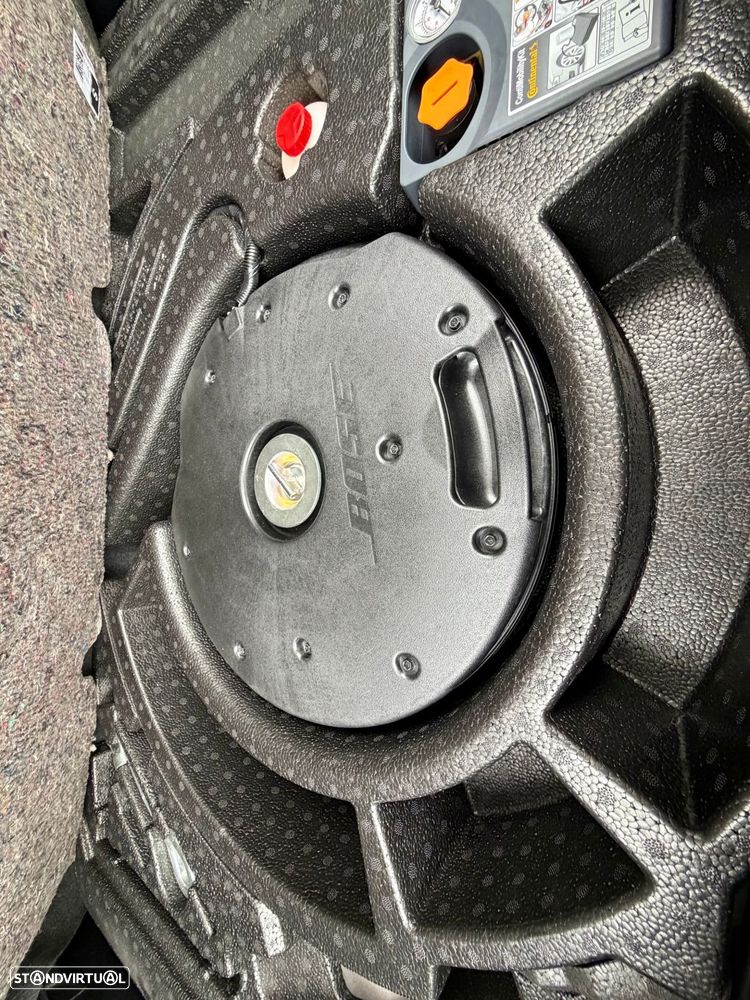 Nissan Qashqai 1.2 DIG-T Tekna Premium S Alcantara - 10