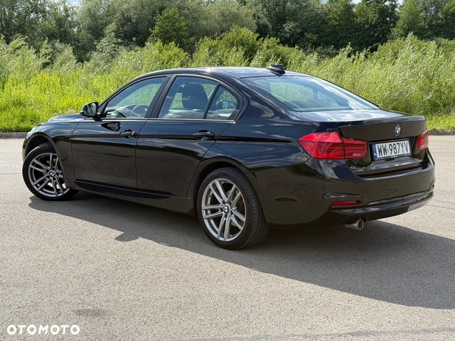 BMW Seria 3 318i - 6