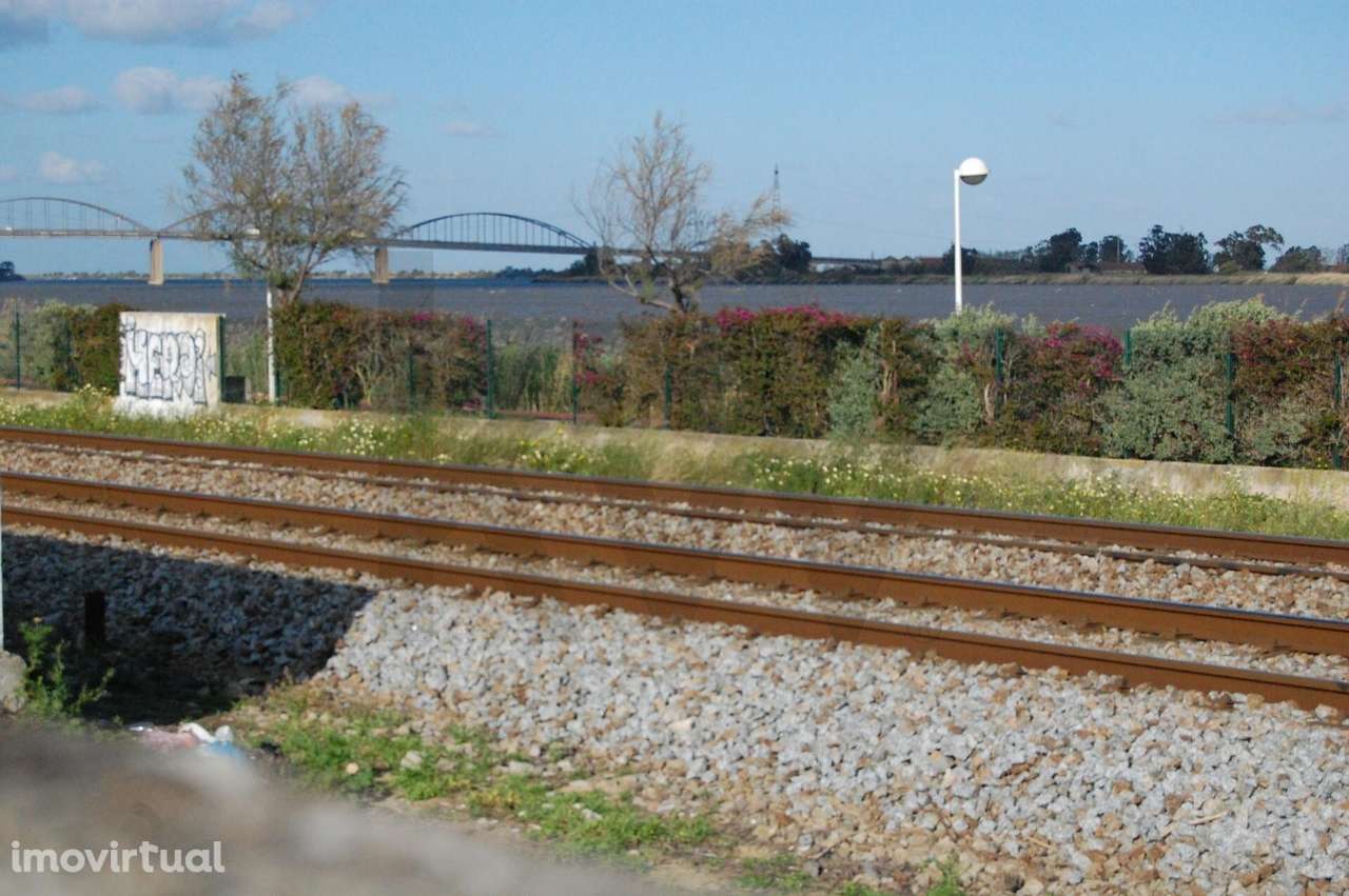 Prédio no centro de Vila Franca de Xira - Grande imagem: 5/8