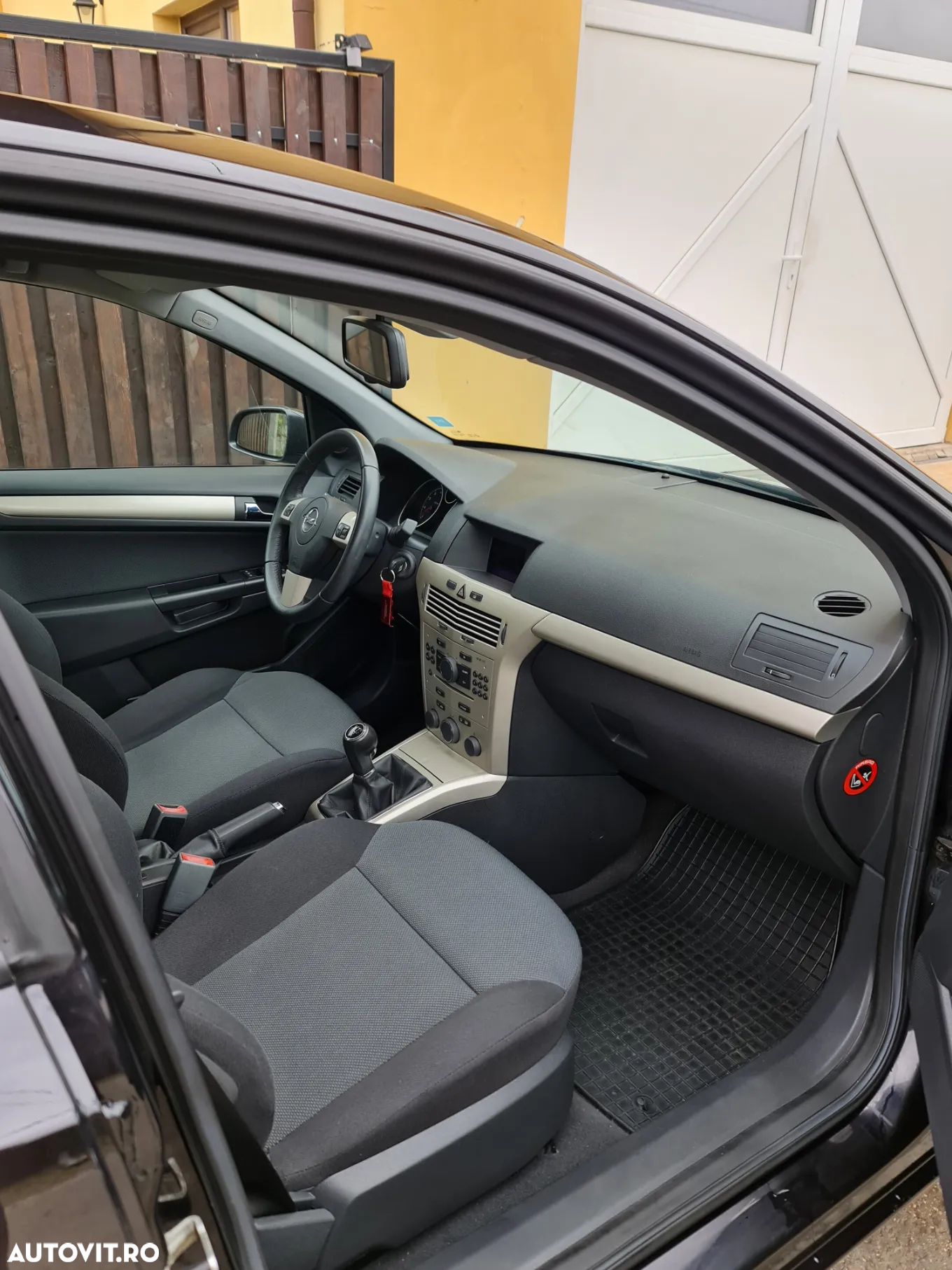 Opel Astra 1.4i 16V Club - 12