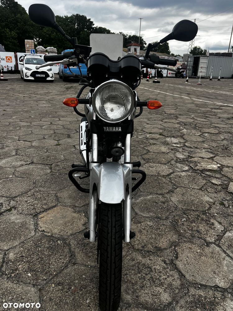 Yamaha YBR - 5