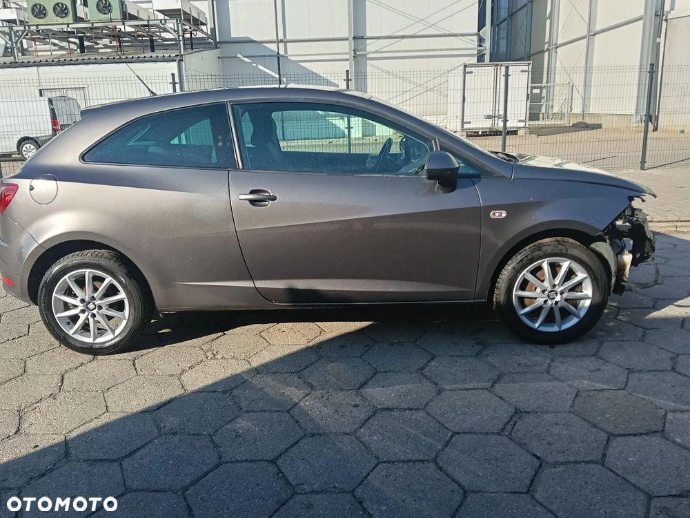 Seat Ibiza 2016 photo 3