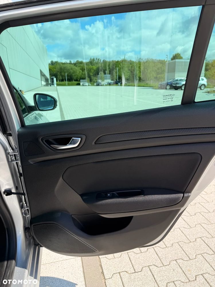 Renault Megane 1.3 TCe FAP Limited - 26