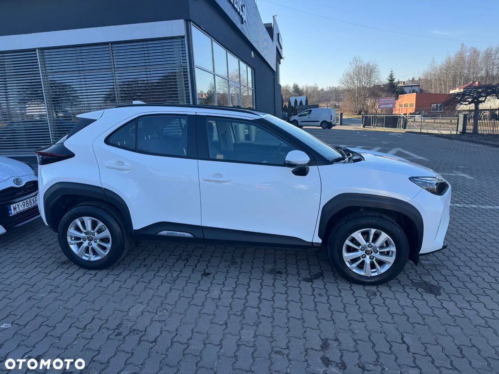 Toyota Yaris Cross - 2