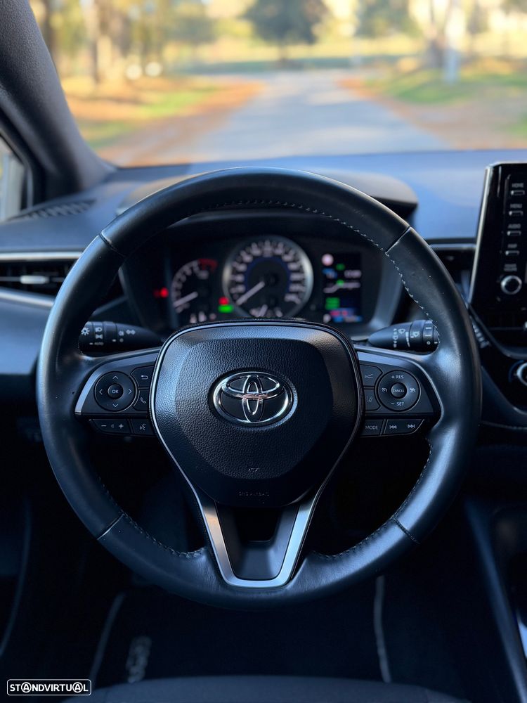 Toyota Corolla 1.8 Hybrid Comfort - 27