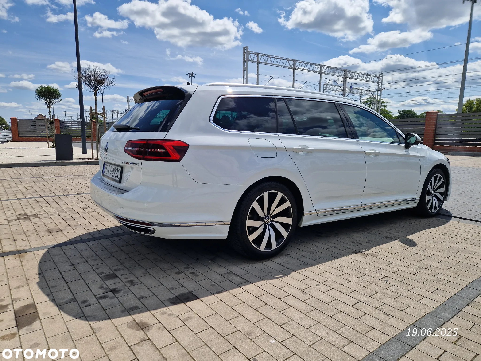 Volkswagen Passat - 5