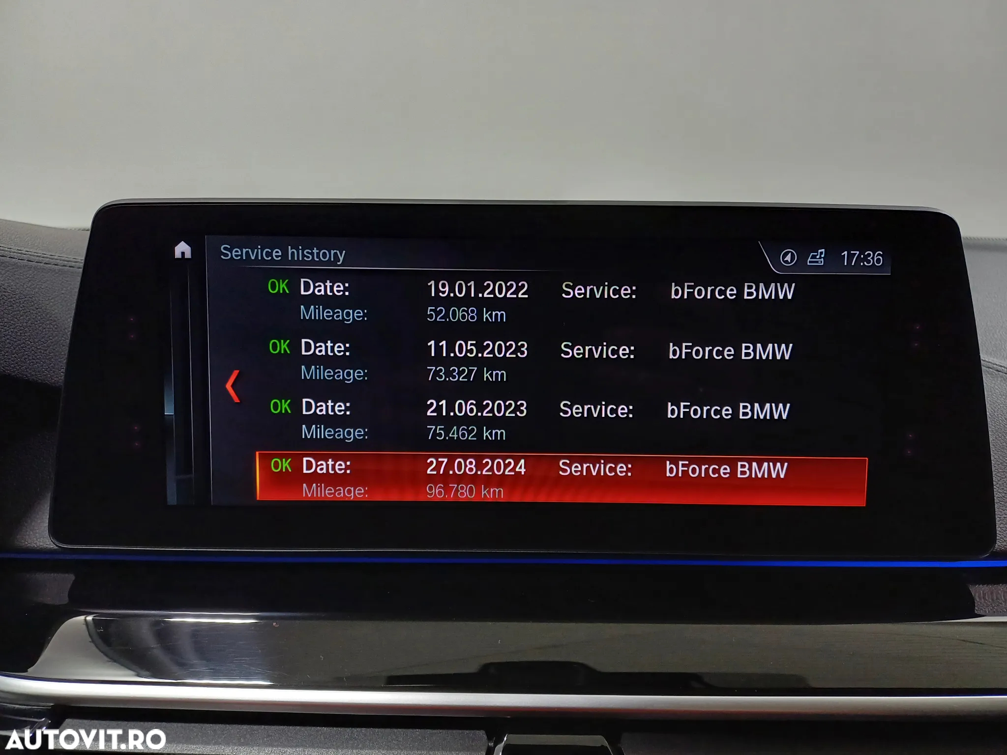 BMW Seria 5 520d xDrive AT - 29