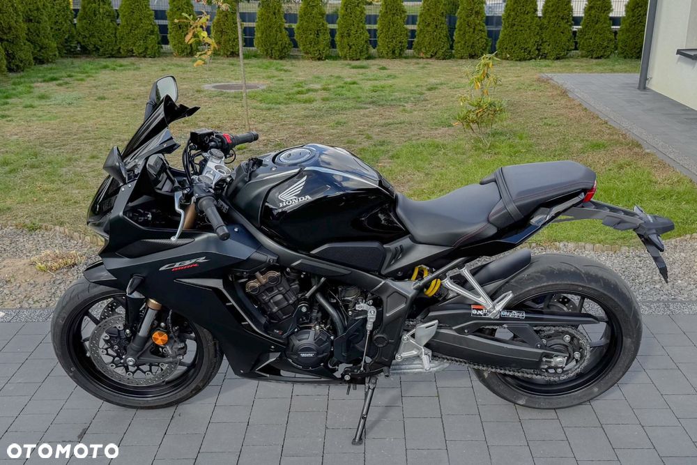 Honda CBR - 8