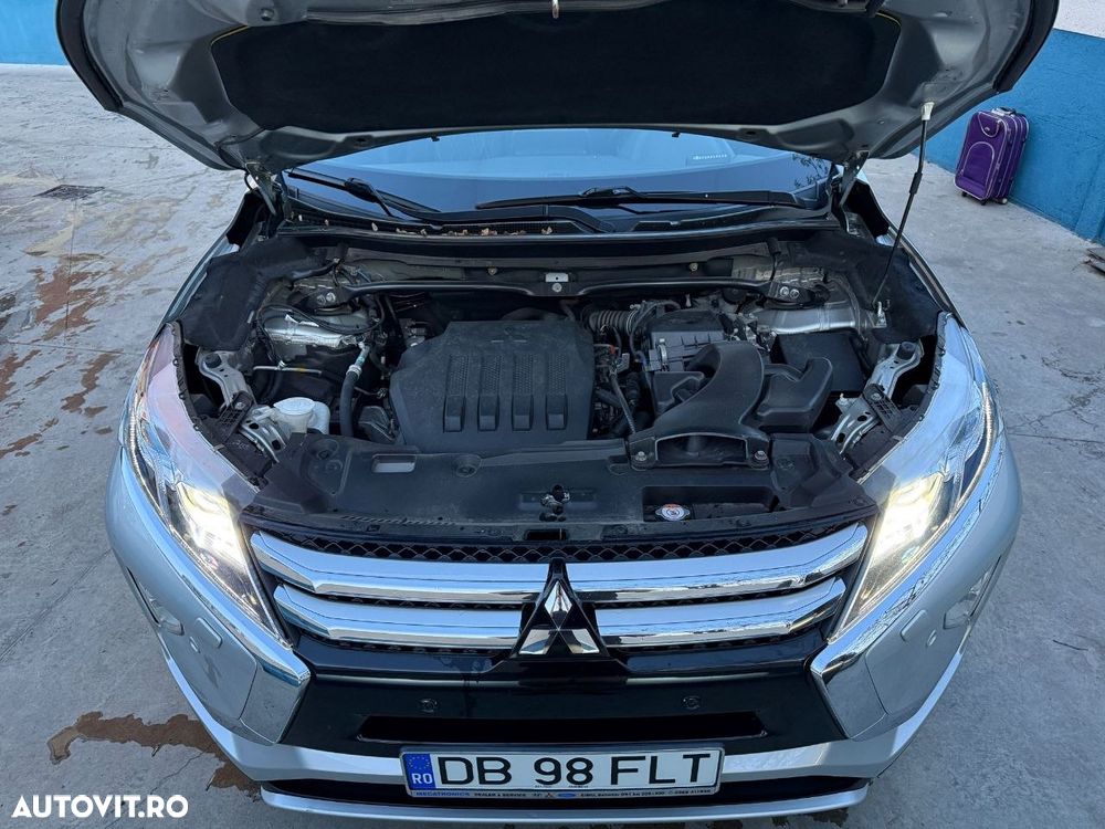 Mitsubishi Eclipse-Cross - 7