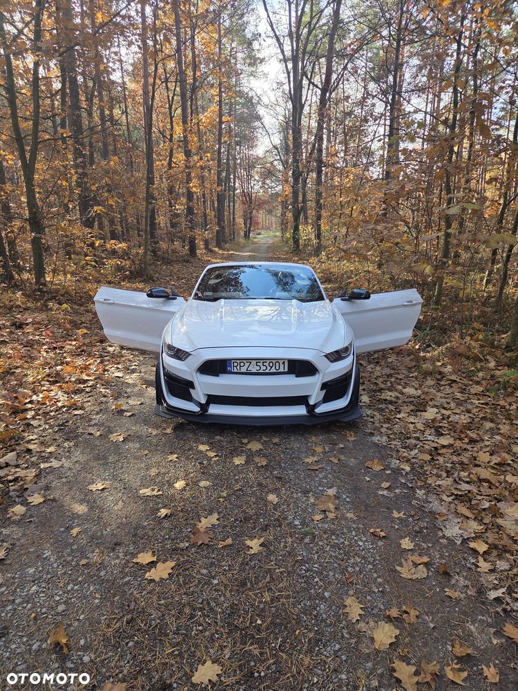 Ford Mustang 3.7 V6 - 10