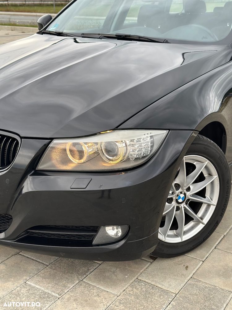 BMW Seria 3 318d - 14