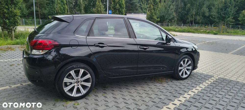 Citroen C4 2016 photo 3
