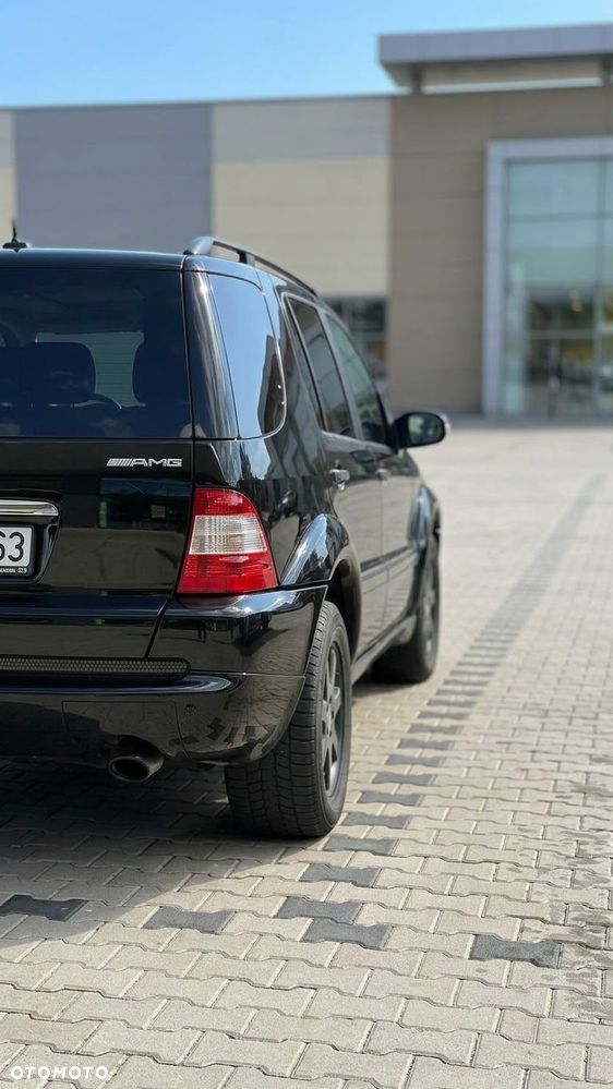 Mercedes-Benz ML - 9