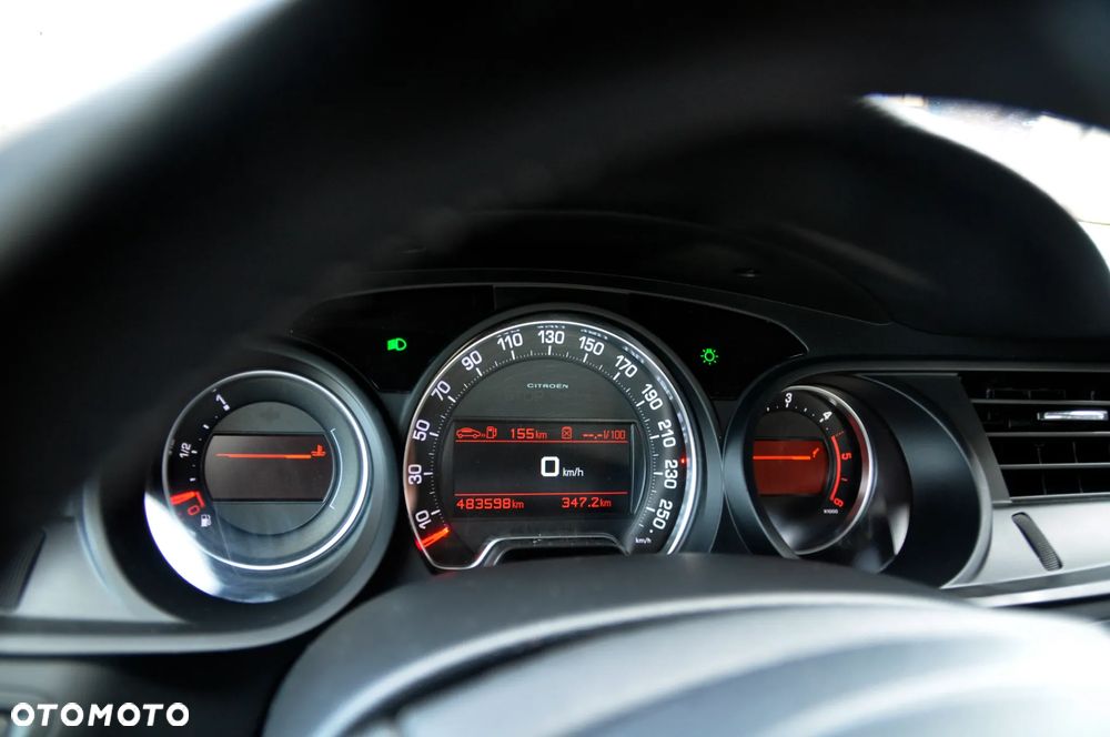 Citroën C5 2.0 HDi Exclusive - 16