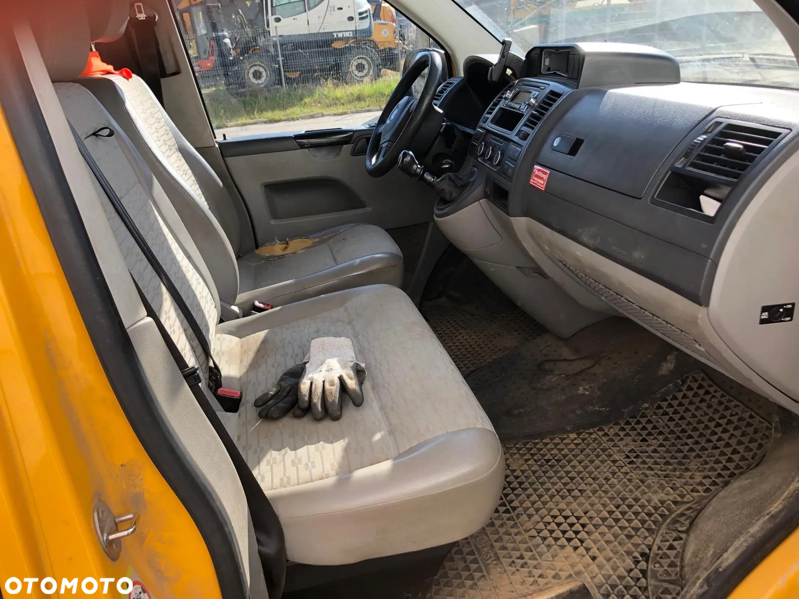 Volkswagen Transporter T5 Warsztat - 3