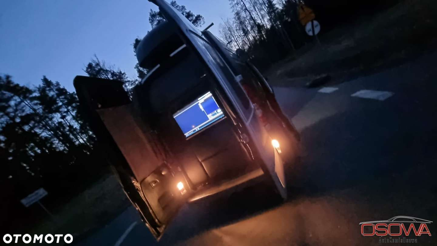 Renault Trafic - 22