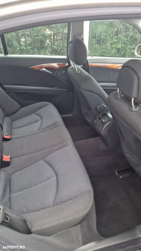 Mercedes-Benz E 200 CDI Automatik Elegance - 35