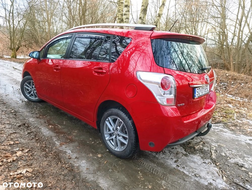Toyota Verso 1.8 Sol plus NAVI 7os - 4