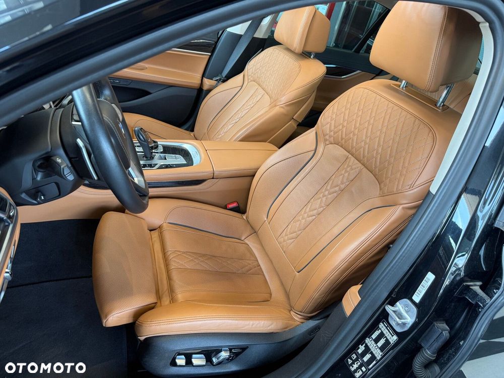 BMW Seria 7 - 23