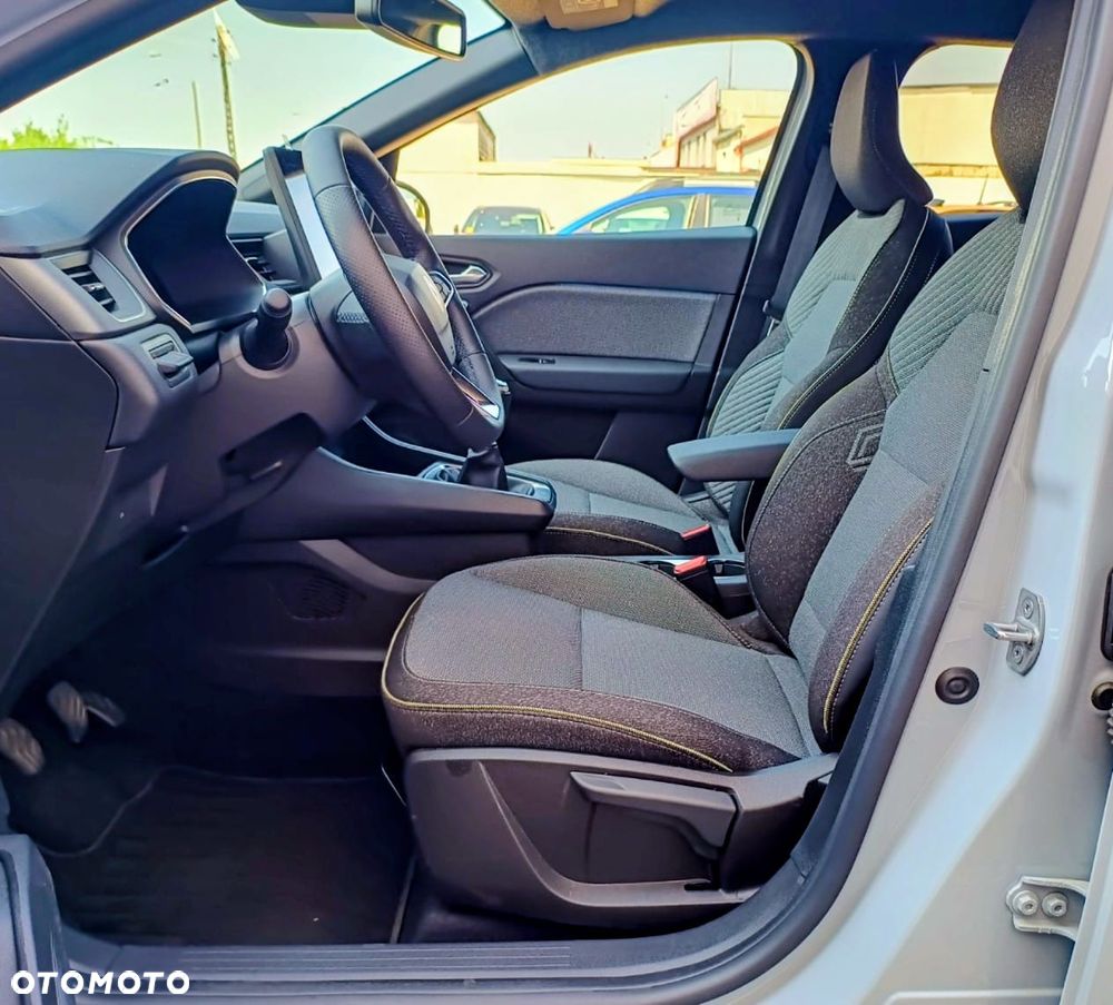 Renault Captur - 14