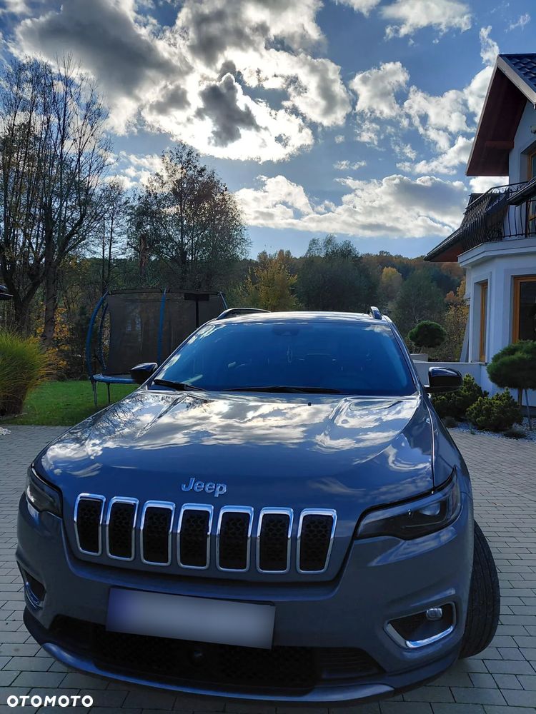 Jeep Cherokee - 5