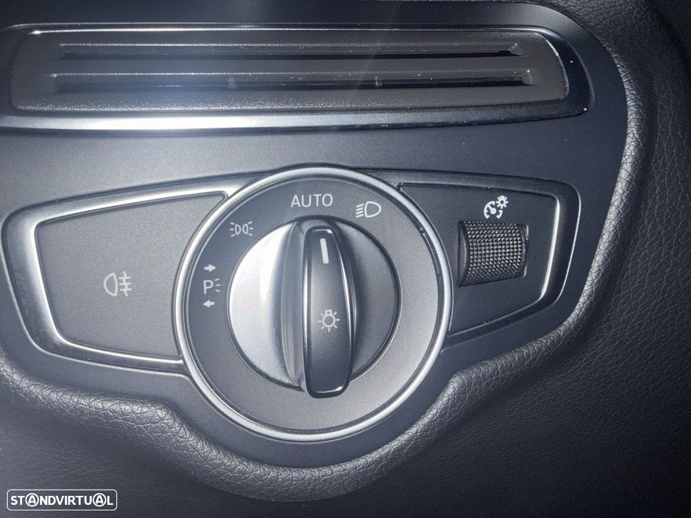 Mercedes-Benz GLC 250 d 4Matic 9G-TRONIC AMG Line - 18