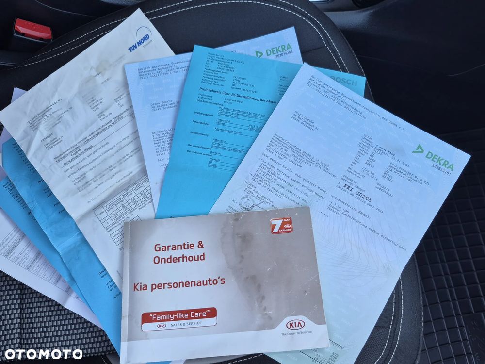 Kia Ceed - 28