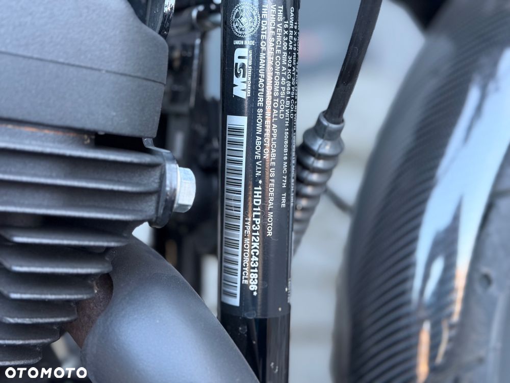 Harley-Davidson Sportster Iron 1200 - 3