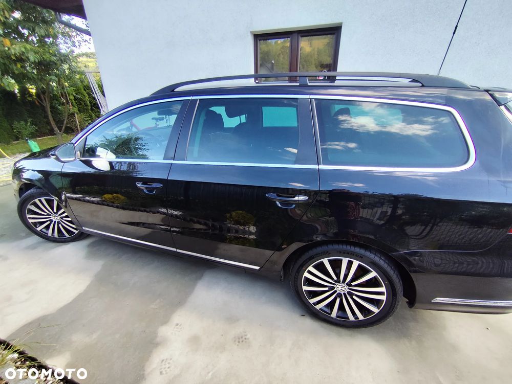 Volkswagen Passat 2.0 TDI Highline - 9