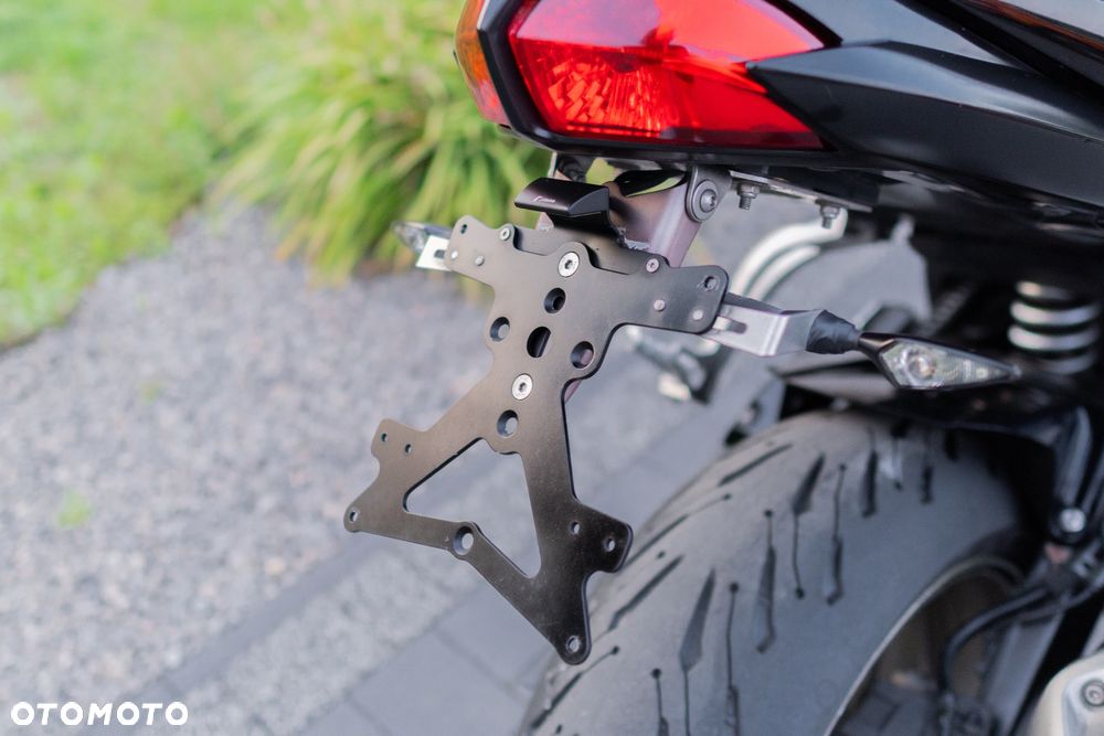 Yamaha FZ - 22