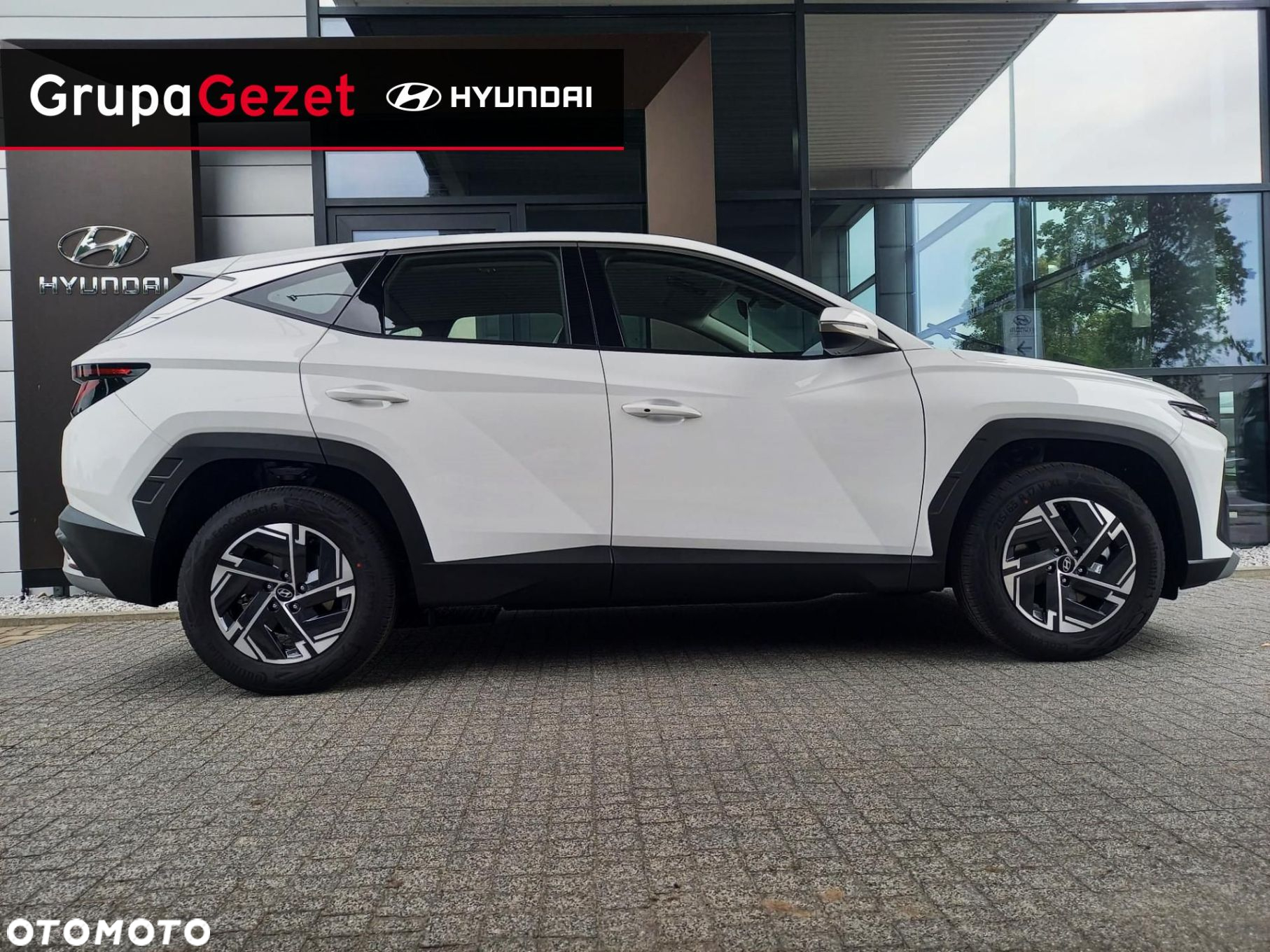 Hyundai Tucson - 2