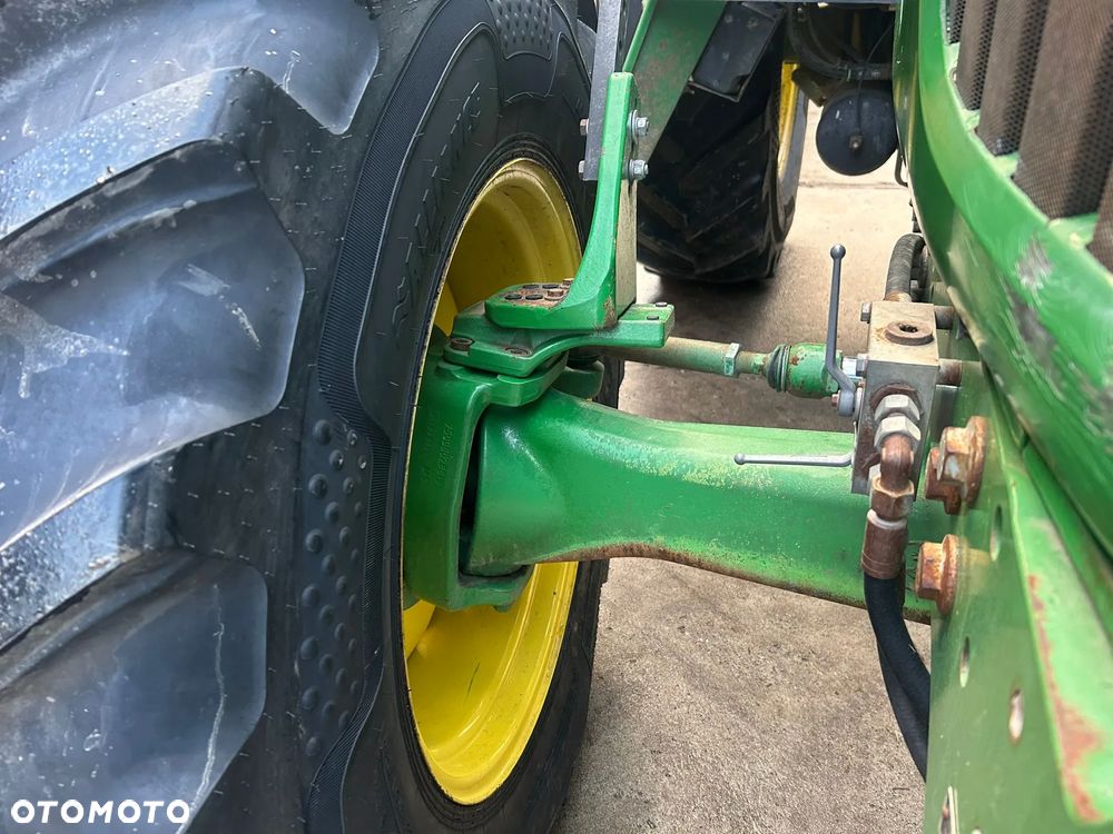 John Deere 6820 - 11