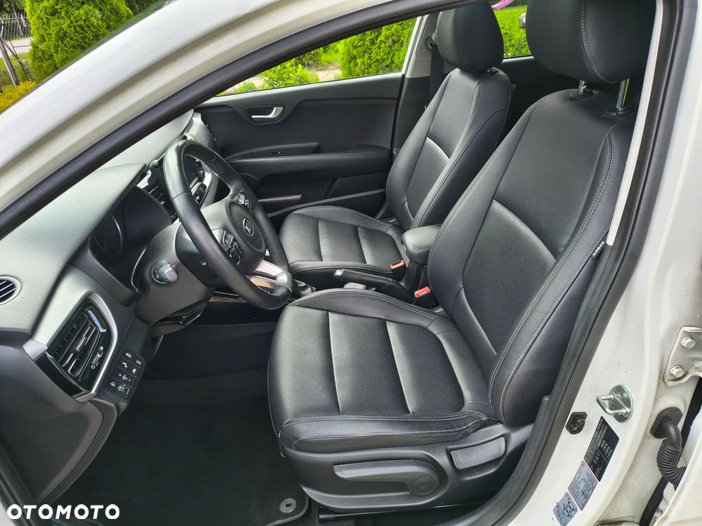 Kia Stonic 1.0 T-GDI 120 Platinum Edition - 6