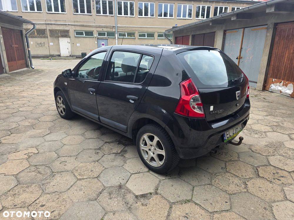 Dacia Sandero - 3