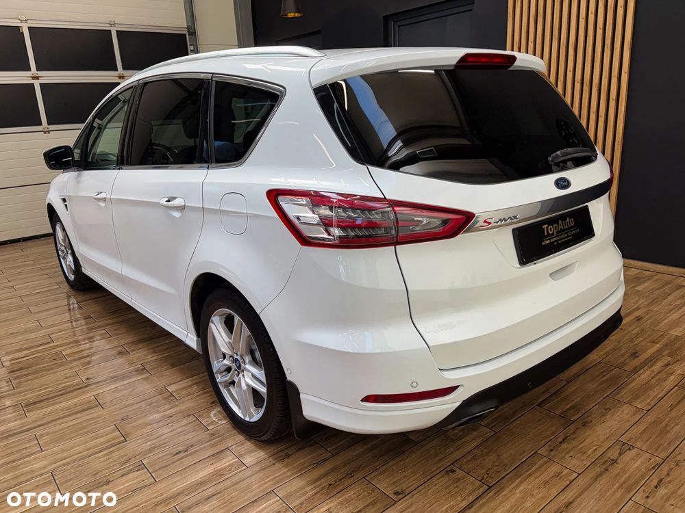 Ford S-Max 2.0 EcoBoost Titanium - 9