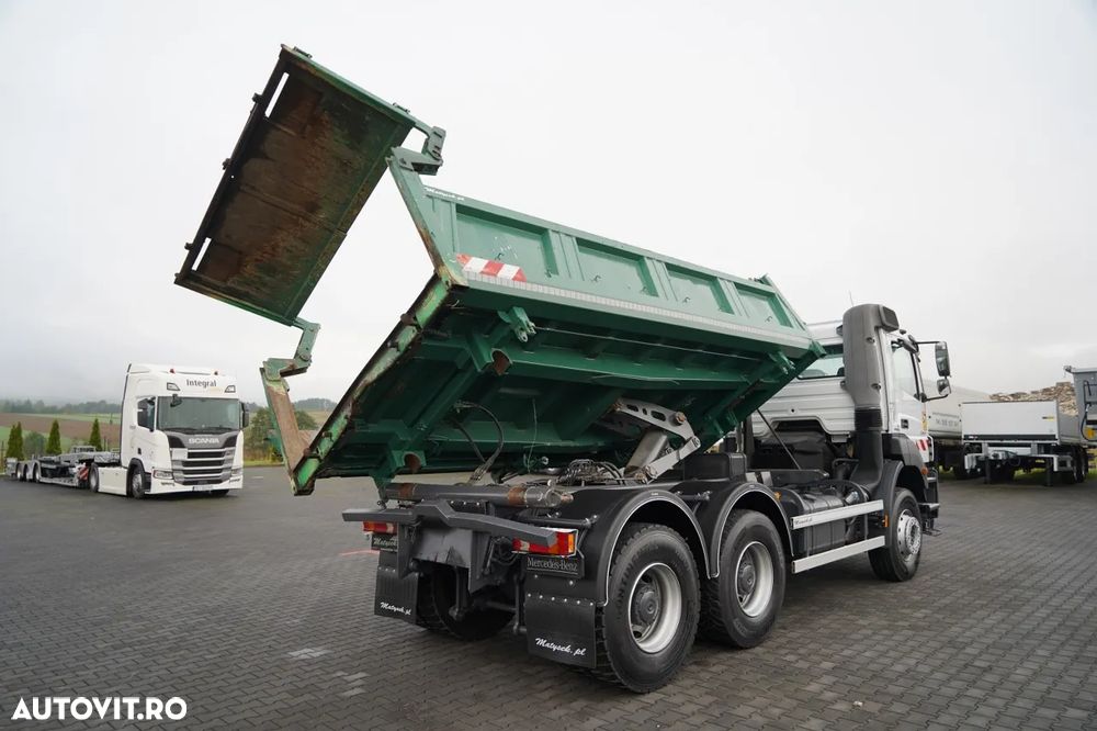 Mercedes-Benz AXOR 2636 / 6x4 / BASCULĂ CU 2 LATE / HIDROCLAPĂ / HIDROCLAPĂ / SPECIAL / CU PUNGĂ DE TRECERE FRONTALĂ / MANUALĂ - 10