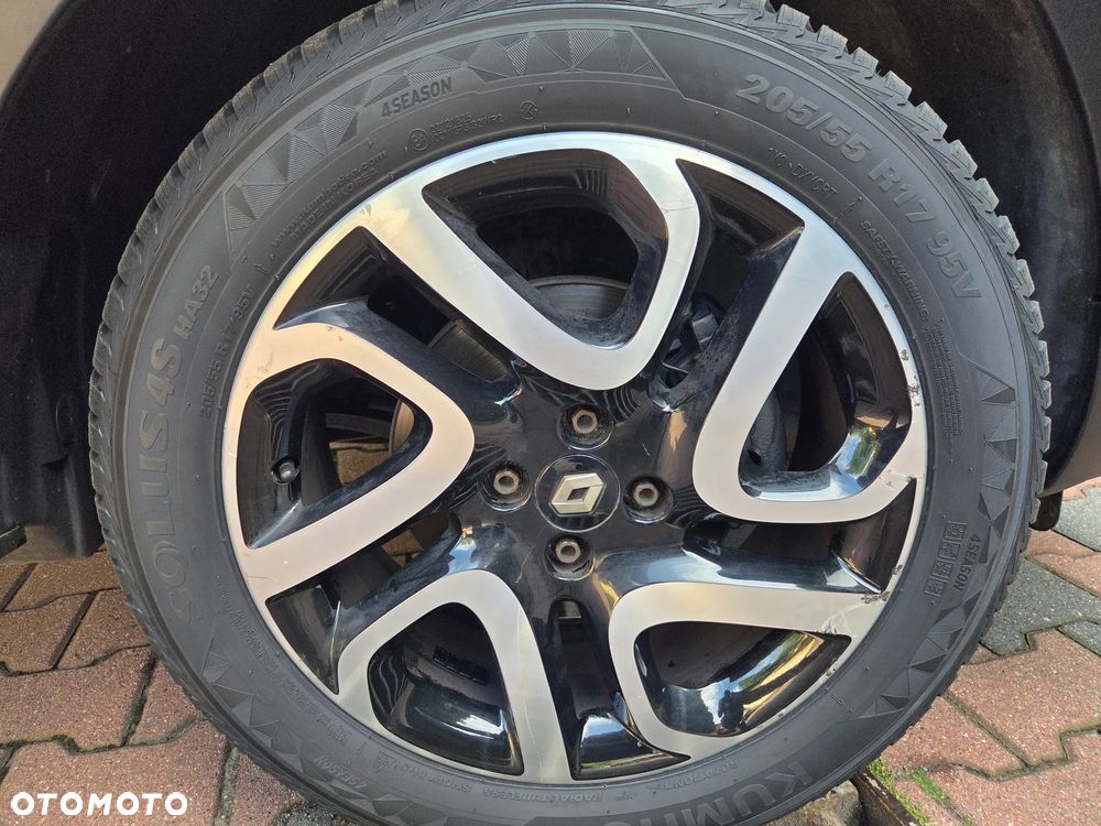 Renault Captur 1.2 Energy TCe Limited EDC - 29
