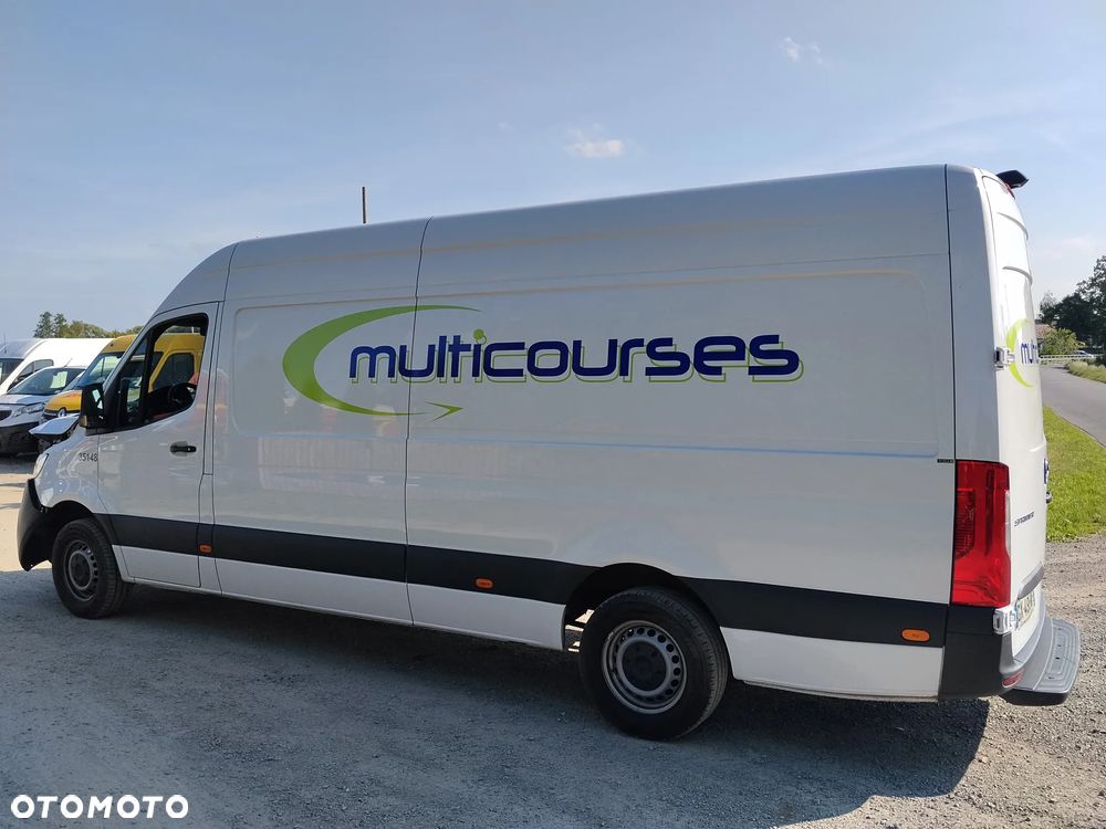 Mercedes-Benz Sprinter - 8