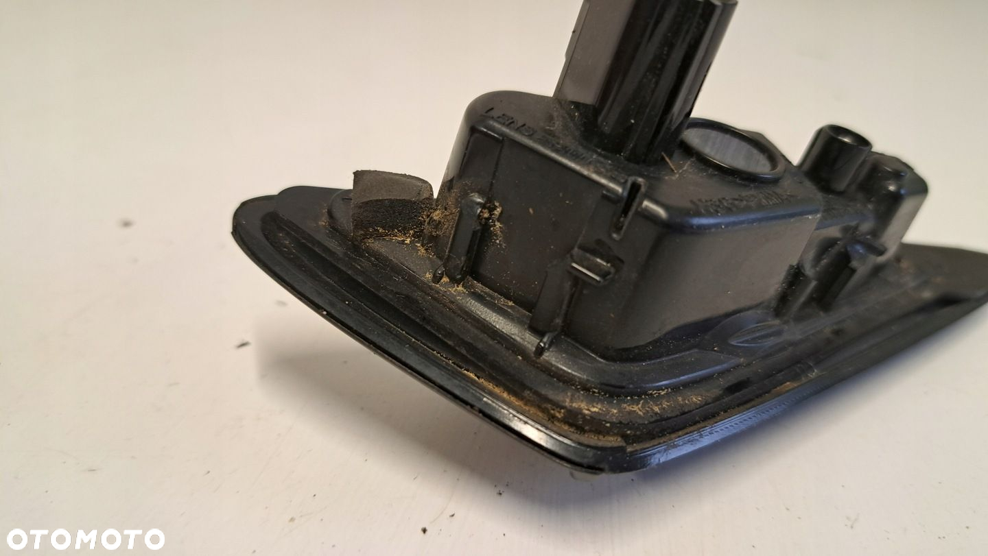 Kierunkowskaz kamera w błotnik prawy przód TESLA model 3 LIFT 1495865-20-C - 6