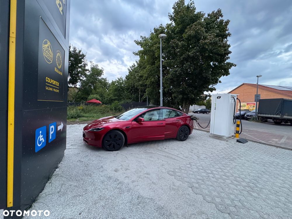 Tesla Model 3 Long Range AWD Premium - 8