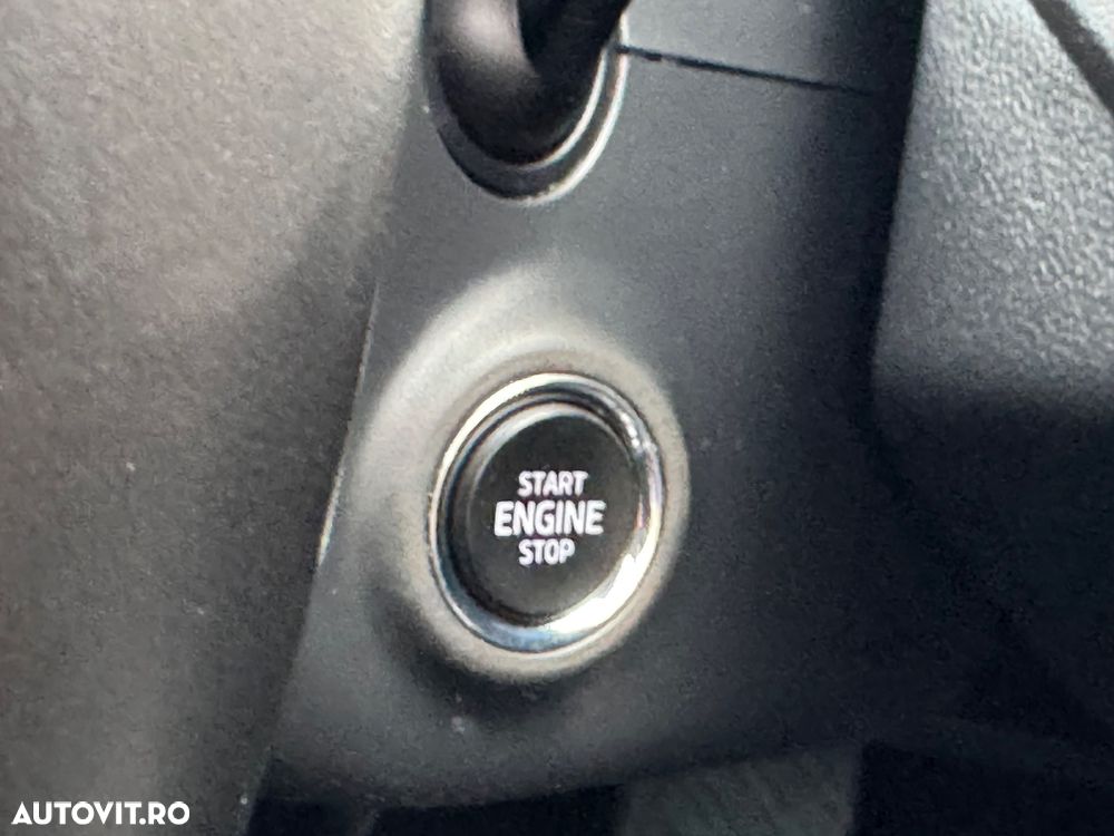 Skoda Octavia Combi 2.0 TDI DSG First Edition - 27